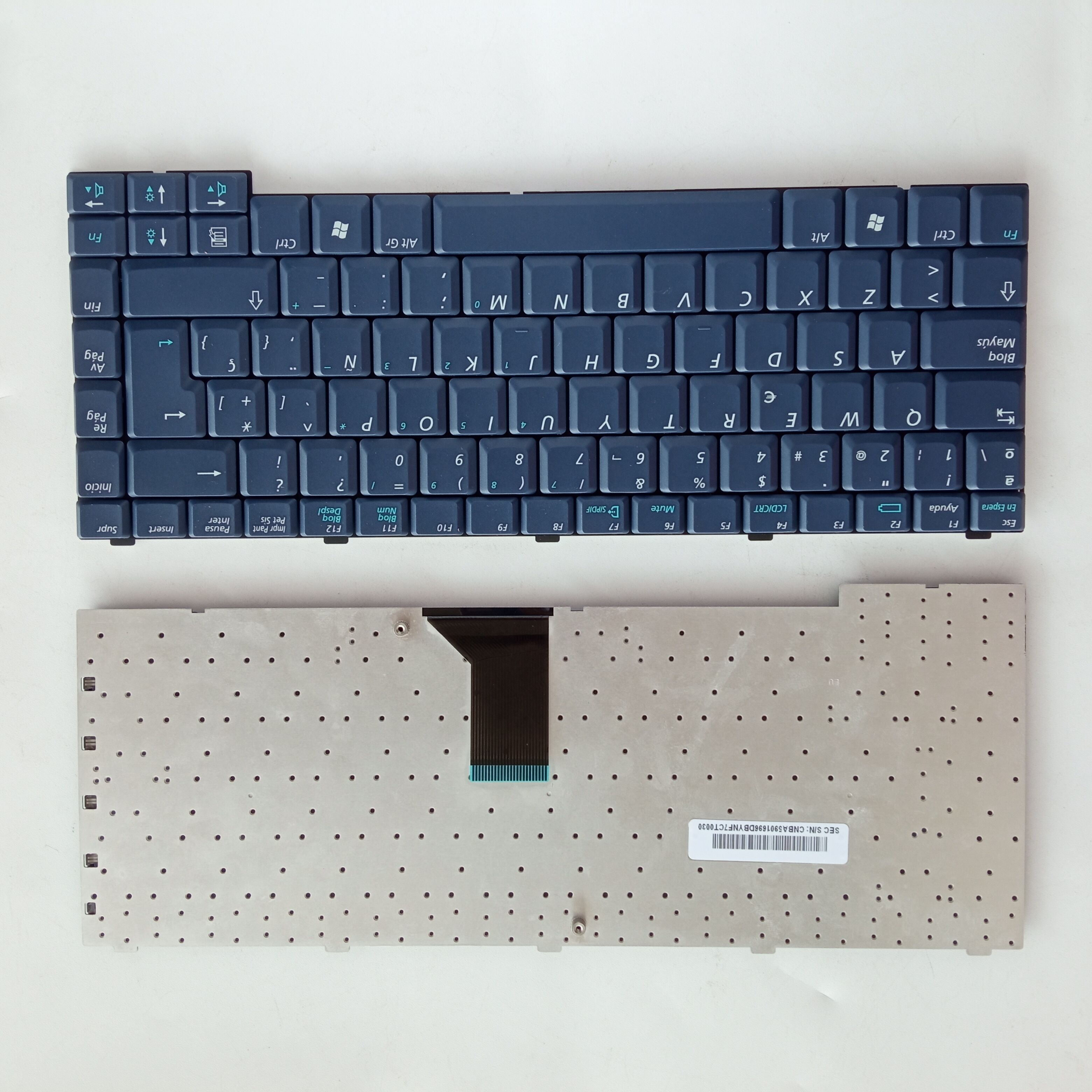 Picture of New Replacement Laptop Keyboard For SAMSUNG X05 Blue SP Layout